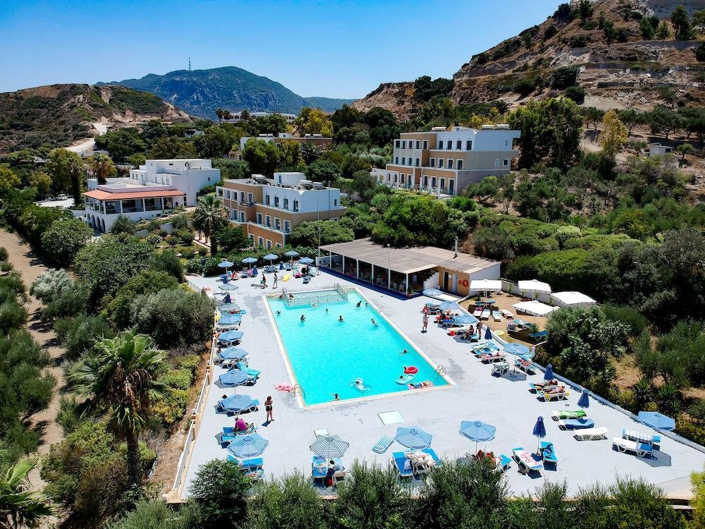 Hermes Hotel Kéfalos Extérieur photo