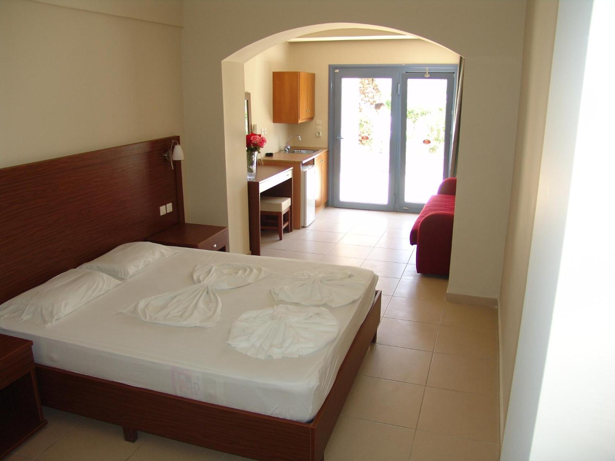 Hermes Hotel Kéfalos Extérieur photo