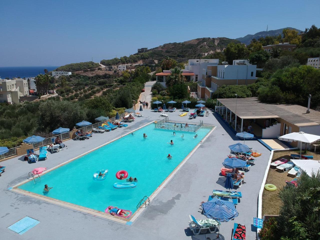 Hermes Hotel Kéfalos Extérieur photo